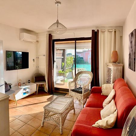 Appartement rue de l'amarrage à PORT GRIMAUD avec Terrasse vue canaux et garage Esterno foto