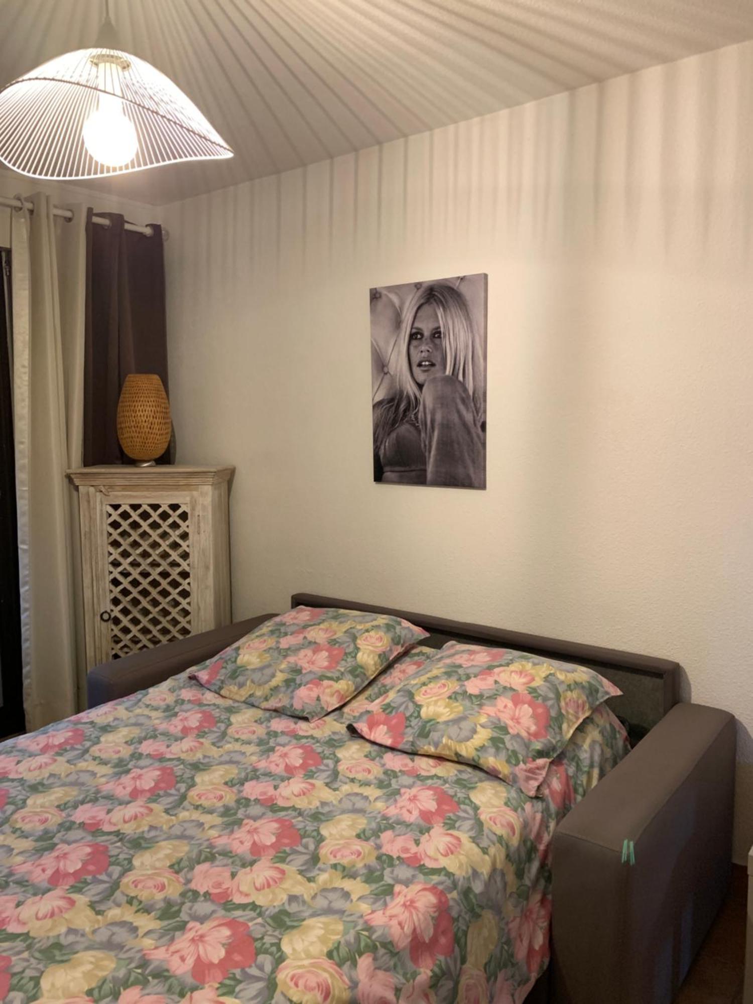 Appartement rue de l'amarrage à PORT GRIMAUD avec Terrasse vue canaux et garage Esterno foto